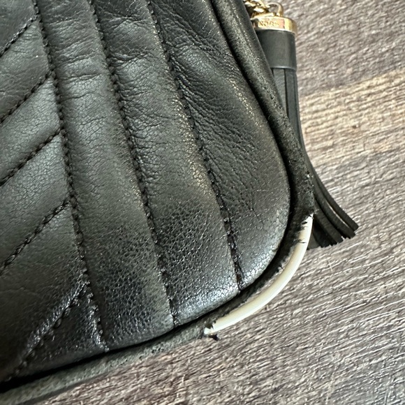 Michael Kors Jet Set Medium Quilted Bag - Picture 3 of 15